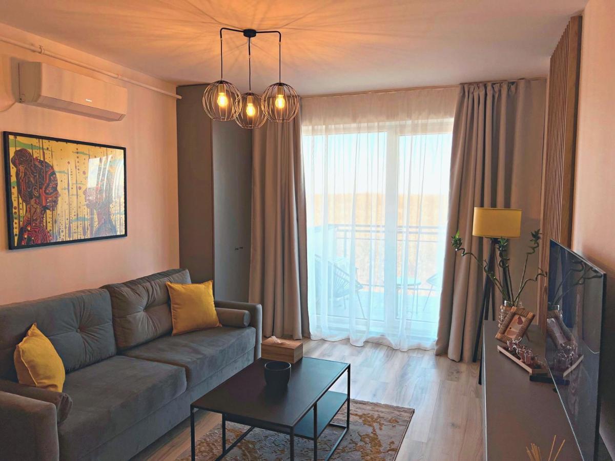Panoramic Forest View Apartment Dumbravita  Buitenkant foto